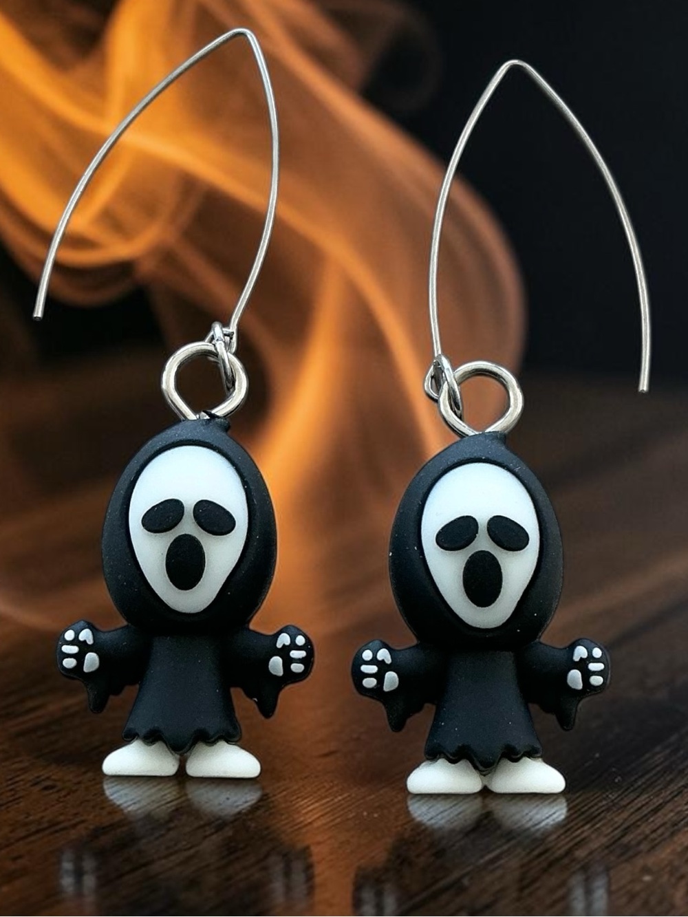 🆕 3D Glow in the Dark Ghost Dangle Earrings